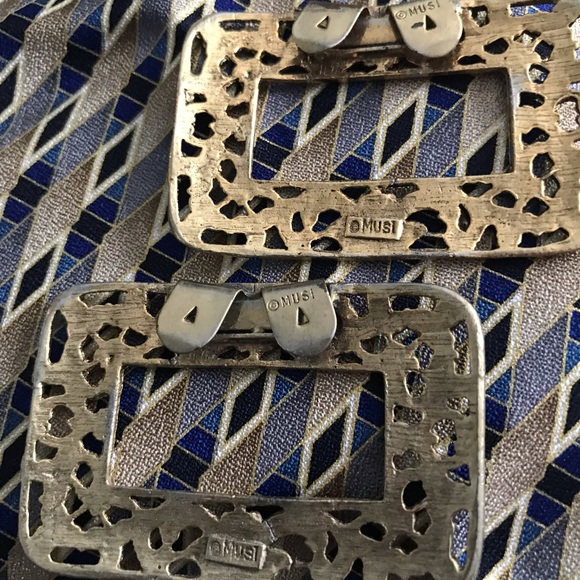 ____SOLD____VINTAGE SHOE BUCKLES - Picture 4 of 6